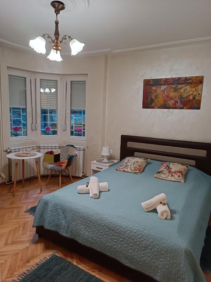 Bohemian Dawn Apartment Belgrade Extérieur photo